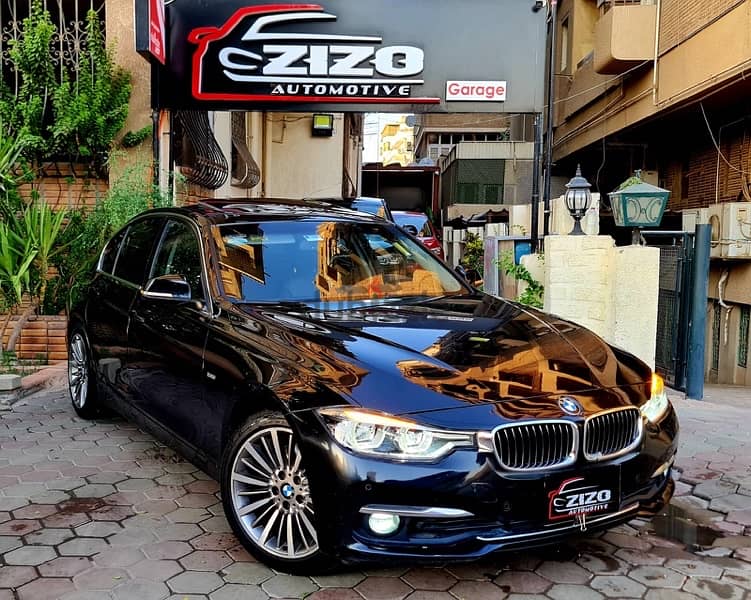 BMW 330i Luxury 2016 2