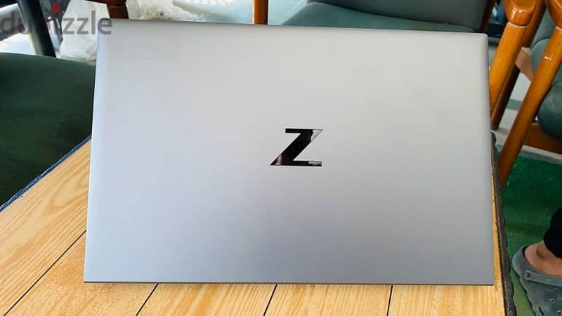 HP ZBOOK FIREFLY 15 G7 4