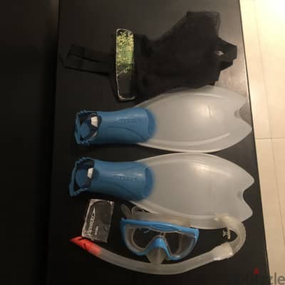 Speedo Glide Junior Scuba Set, size 31/33 Mask and Snorkel