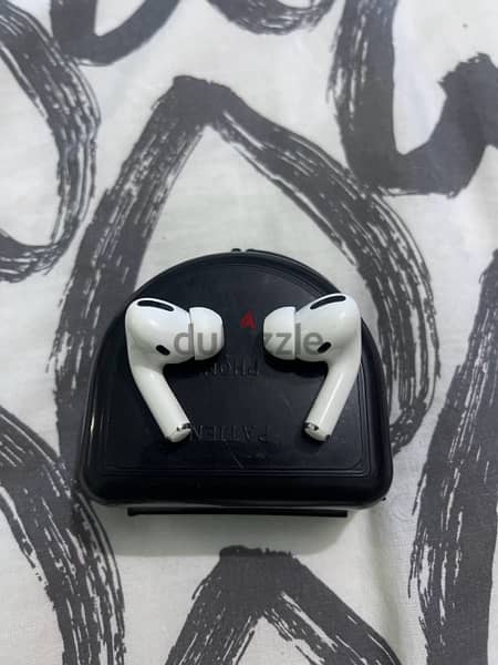 Airpods Pro 1 Ear Pieces Left and Right 0