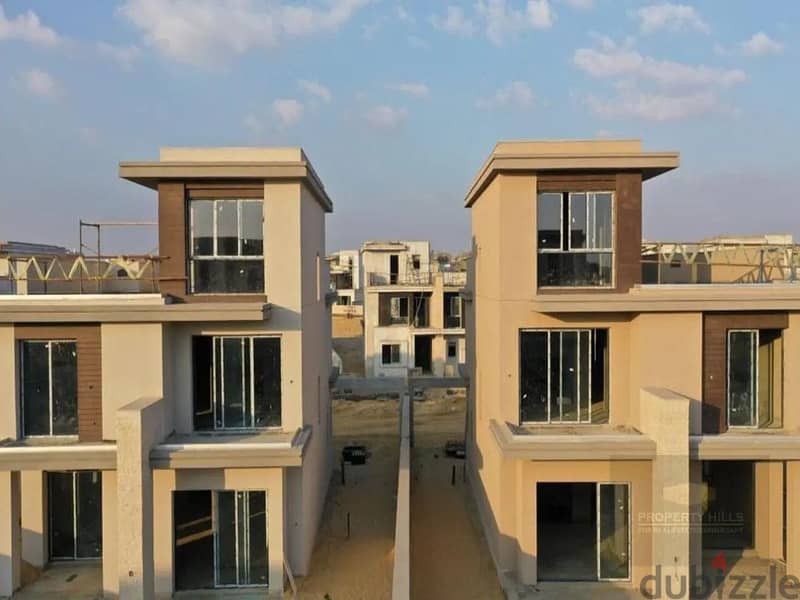 ڤيلا مستقله للبيع فيو لاجون بأميز لوكيشن بريفرز بزايد الجديده  villa for sale with lagoon view in prime location in Rivers zed 4