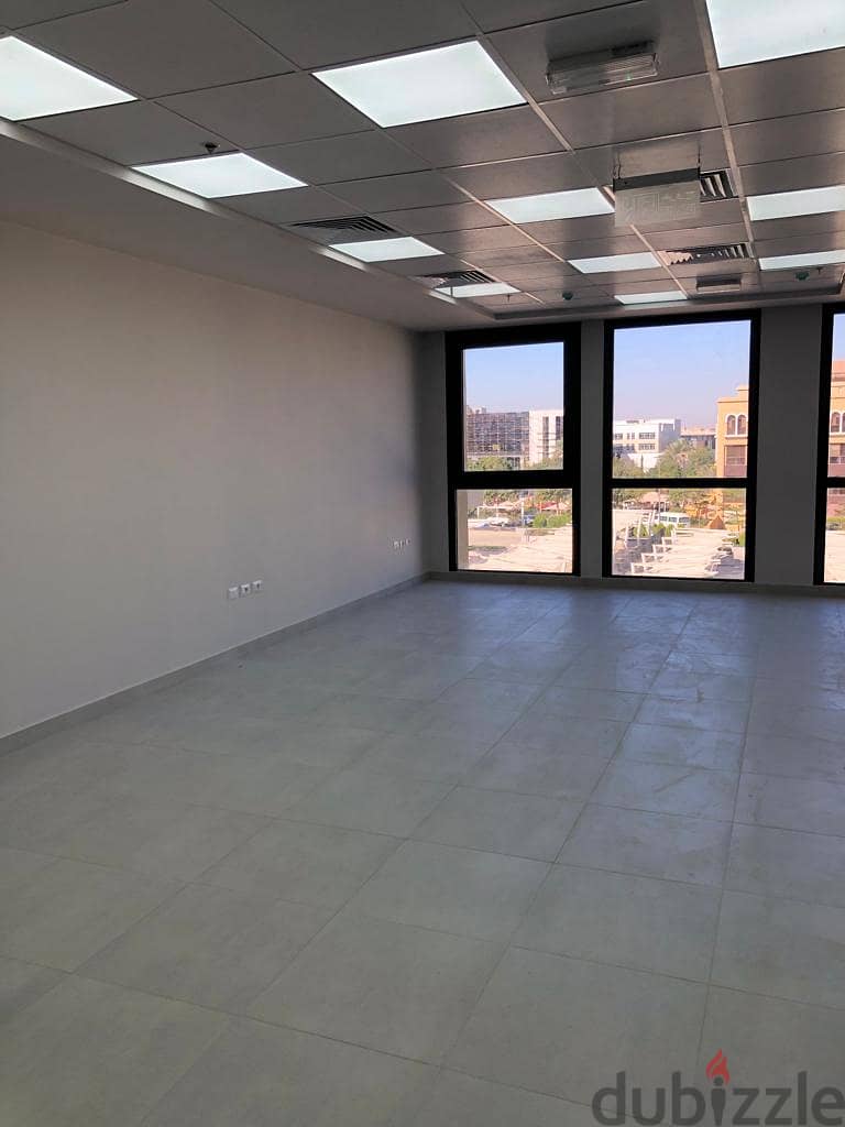 Administrative office for rent, fully finished, in Mivida Compound, Business Park - Emaar - next to the American University 10