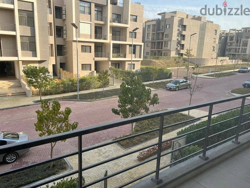 fully finished Apartment Resale in fifth Square view land Scape 0