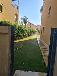 فيلا للايجار في كمبوند ميفيدا موقع مميز قريبه من النادي - بجوار الجامعه الامريكيه - Villa for rent in Mivida Compound, excellent location 3