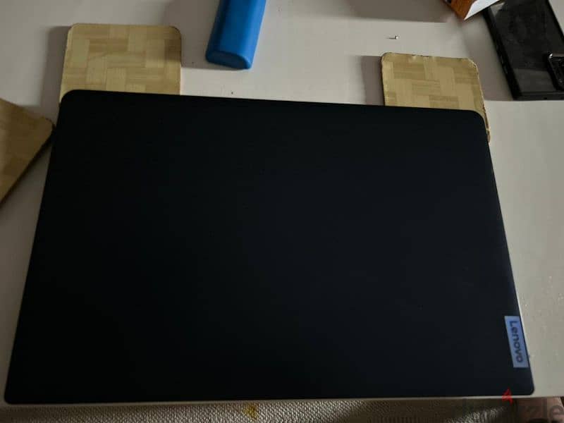 Lenovo IdeaPad 1 5