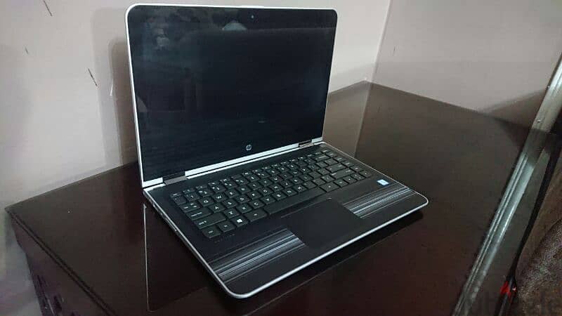 laptop Hp Pavilion x360 touch screenلاب وتابلت 2*1 7