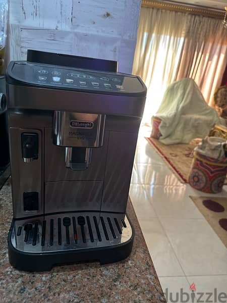 ماكينة Delonghi Magnificat Evo تم فتحها للتجربة فقط جديدة واردالإمارات 0