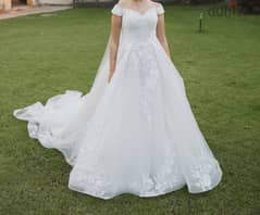 Wedding dress 0