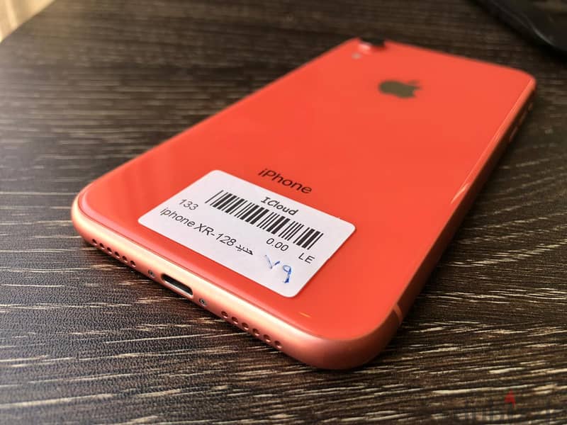 للبيع iphone XR. 128GB مستعمل بحالة ممتازة جدا وبضمان معتمد 4