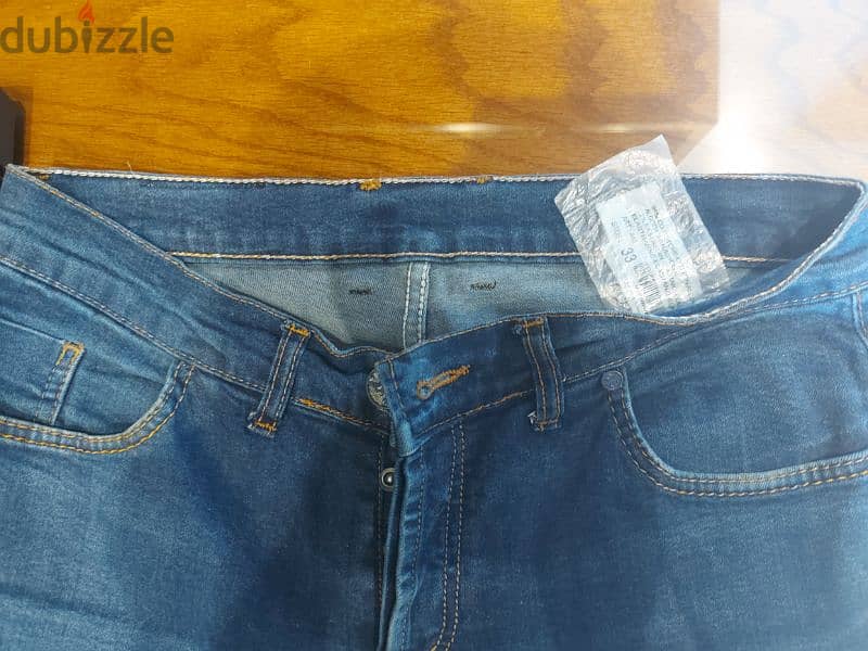 بنطلون jeans ازرق مقاس 33 2