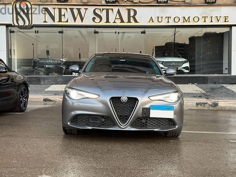 Alfa Romeo Giulia 2021 كسر زيرو. . صيانات توكيل 1