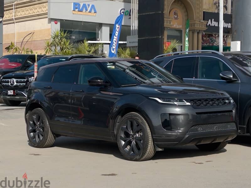 Land Rover Evoque 2023 1