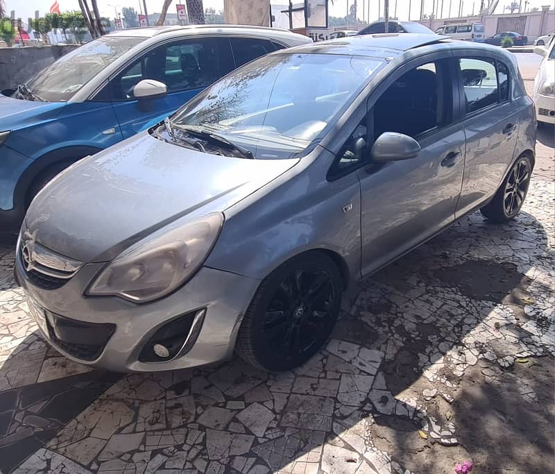 Opel Corsa 2013 0