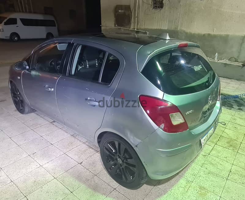 Opel Corsa 2013 1