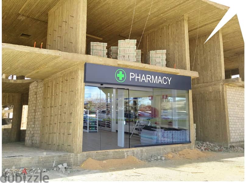 Immediate delivery pharmacy in a medical building in front of a hospital in the middle of the largest residential density in front of the capital stad 0