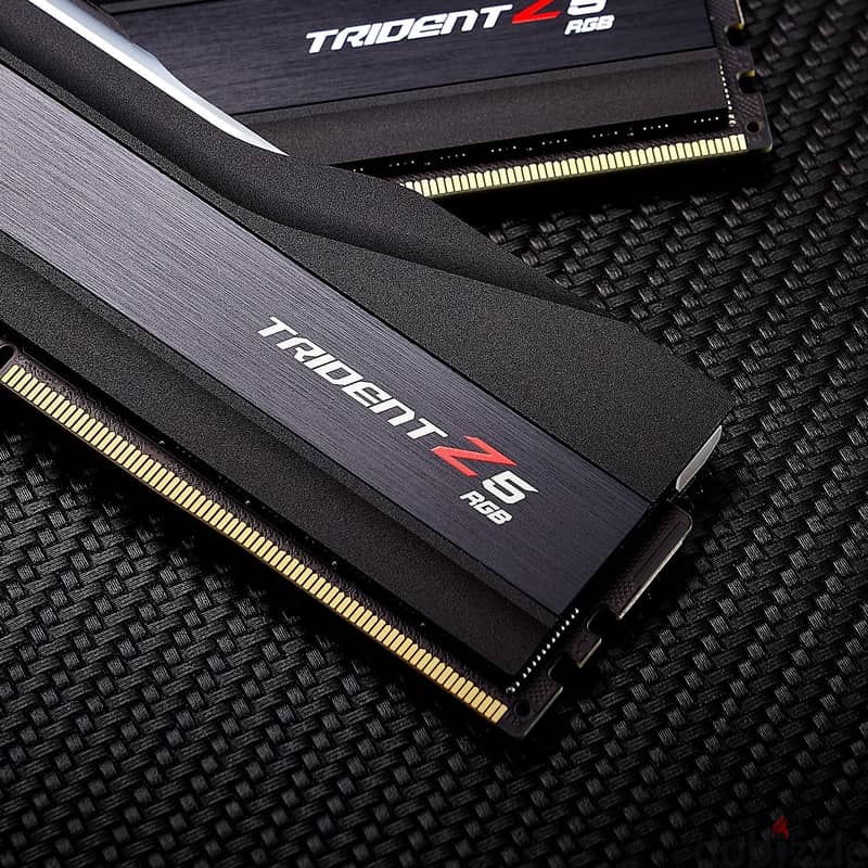 G. SKILL Trident Z5 RGB Series (6400MT/s) DDR5 RAM 32GB (2x16GB) 2