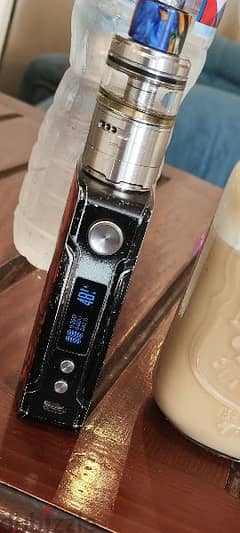 Drag 2 + Tank Profile RTA + 4 Batteries + Recharger 0