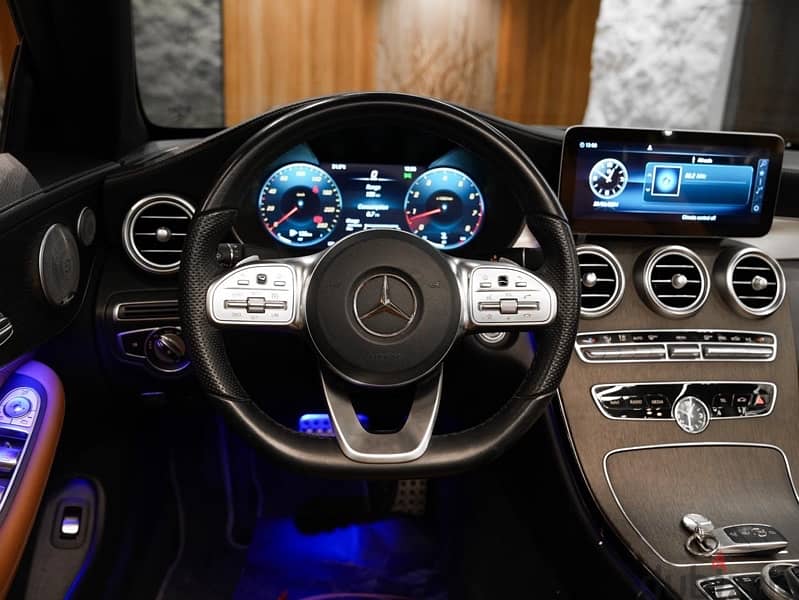 Mercedes-Benz C300 convertible 2020 11