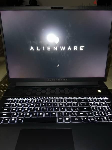 alienware M18 R1 2