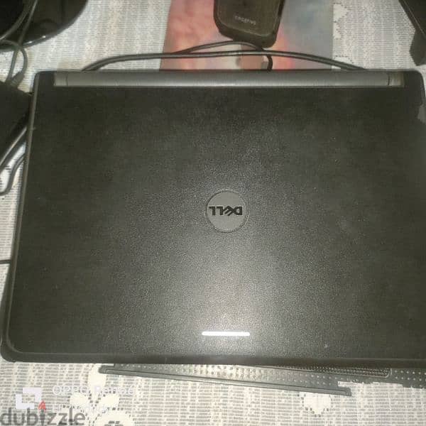 Dell latitude 3340 1