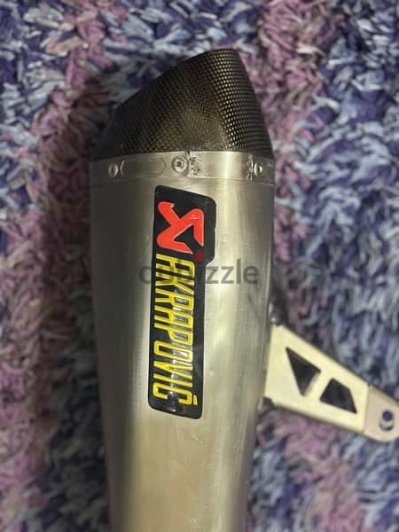 Akrapovic slip on exhaust 1