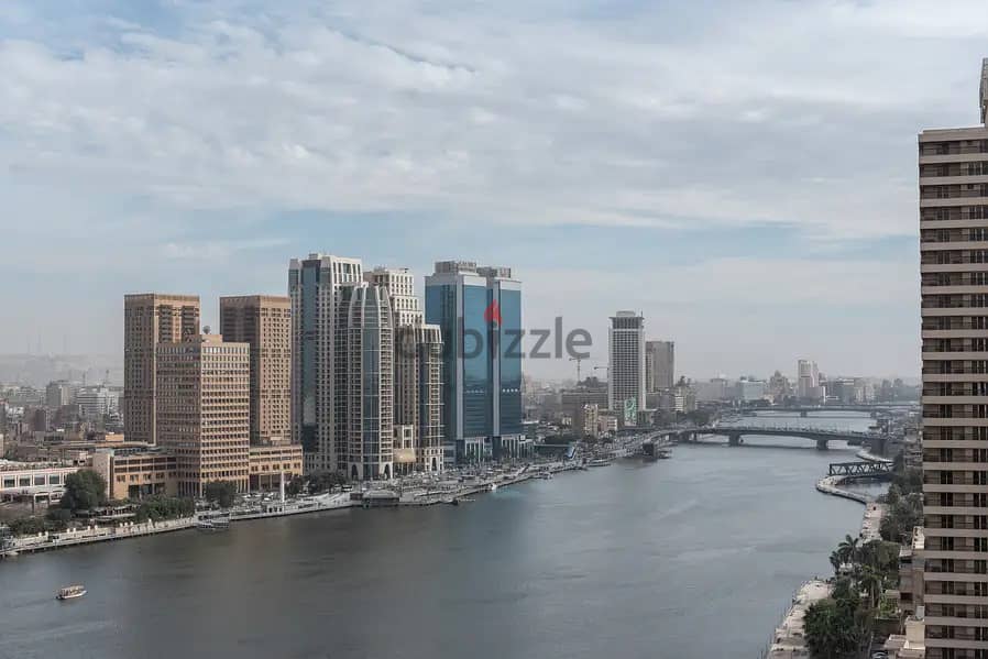 Hotel apartment with direct view on the Nile fully finished (with air conditioners + furnishings) for sale next to Hilton, Maadi Corniche 0