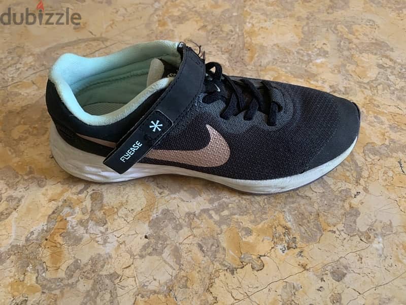 original Nike حذاء رياضى اصلى 1