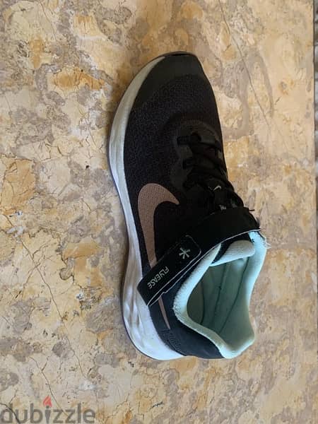 original Nike حذاء رياضى اصلى 2