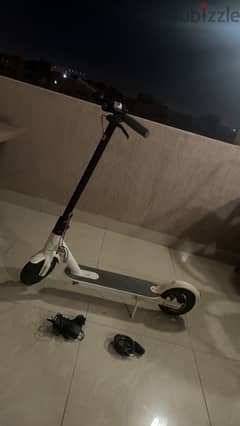 electric scooter 0