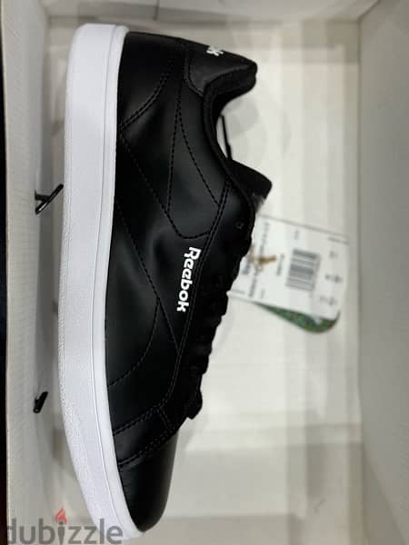 Reebok sneakers 2