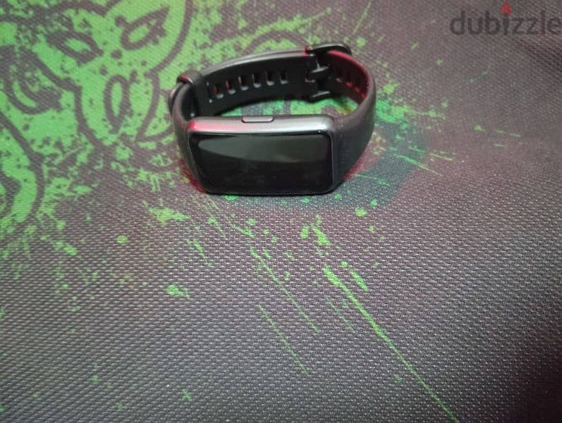 ساعه هواوي باندHuawei band  6 6