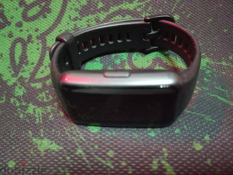 ساعه هواوي باندHuawei band  6 9