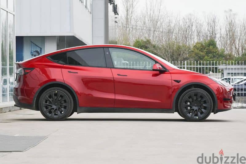 Tesla Model Y 2024 6