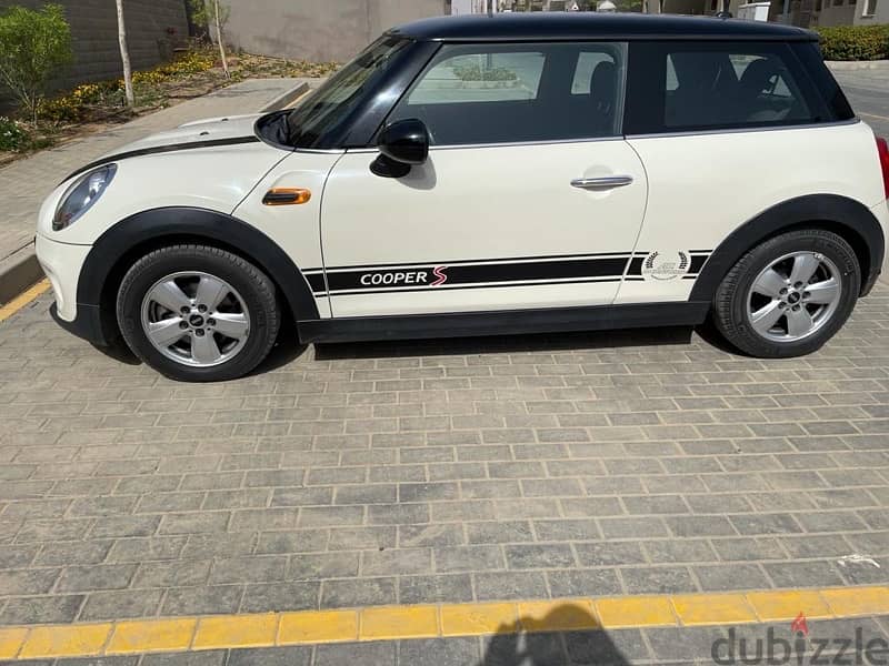 MINI Cooper 2018 3