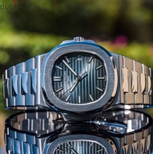 Patek Philippe Nautilus 5711/1A Blue Dial 1