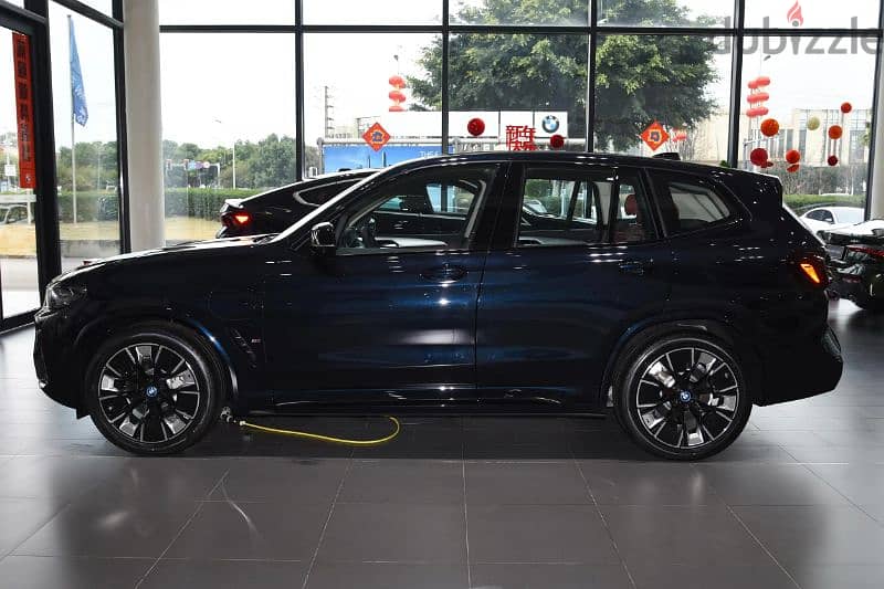 BMW iX3 2024 3