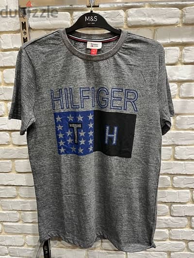 Original Tommy Hilfiger tshirt (New)