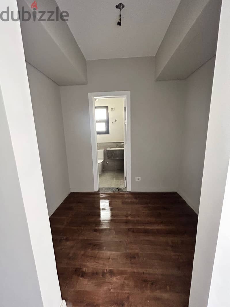 Apartment for rent in o west compound- October 6
