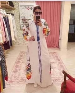 عباية مطرزة Embroidered Abaya