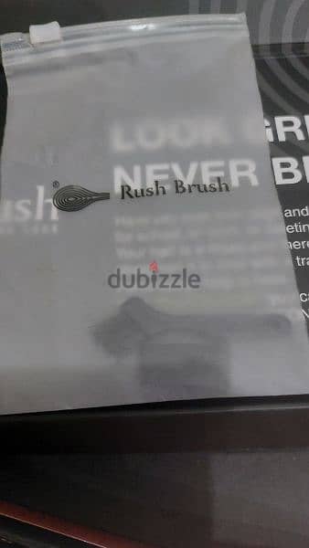 فرشه مكواة للشعر من Rush Brush 4