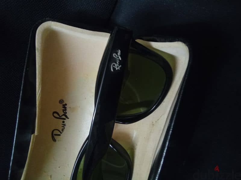 نظارة شمس من  Ray Ban 2