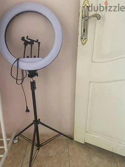 big ring light        40 wattرينج لايت حجم كبير مع ريموت التشغيل