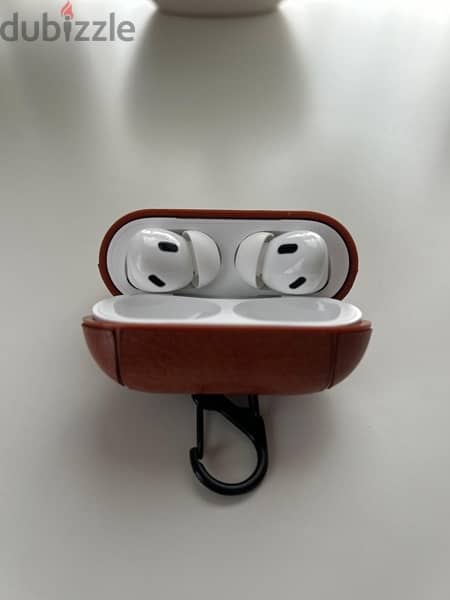 Apple AirPods Pro Gen 2 8