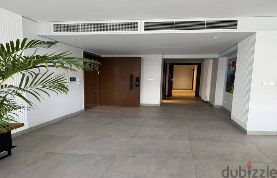 For sale, a finished apartment with immediate receipt in the heart of October, Badya Palm Hills Compound 8