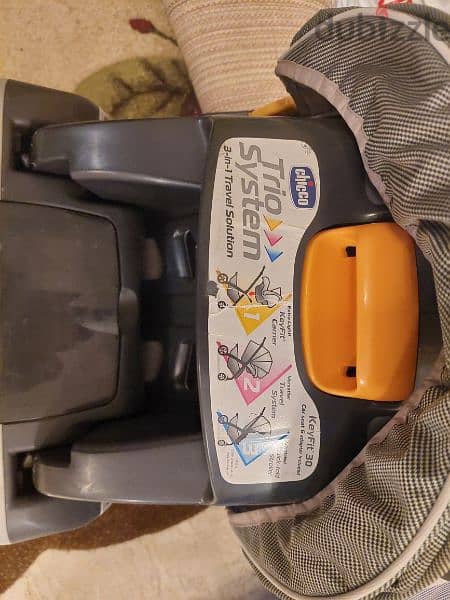 Original Chicco stroller with car seat ( Trio Travel System - Bravo) 8