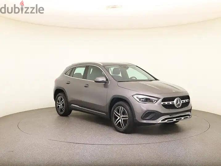 Mercedes Benz GLA 200 4Matic 2023- مرسيدس بنز مبادرة المغتربين بالخارج 1