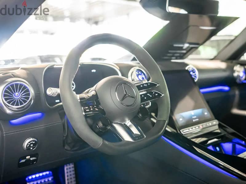 قانون المغتربين - Mercedes-Benz SL 43 AMG 2023 مرسيدس بنز 5