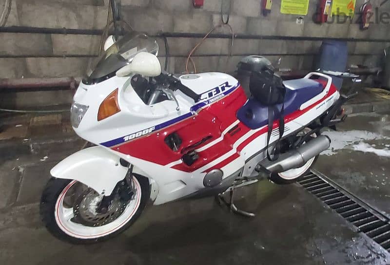 honda cbr1000fl  super sport  27500 km      mop 01223442103 10