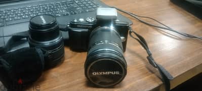 OLYMPUS E-PL5 Mirrorless Digital Camera with 14-42mm Lens (Black)
