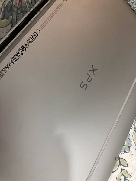 Dell XPS 9320 4